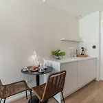 Pico 51 Апартаменти Санремо