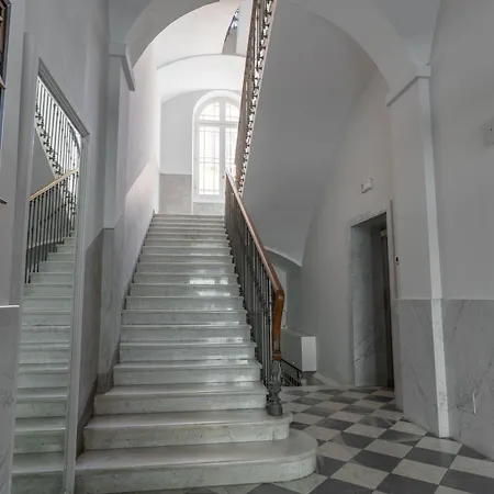 Pico 51 Апартаменти *